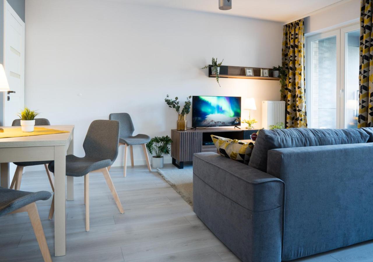 Apartament Sloneczny Kamienica Grochow With Free Parking Warschau Exterior foto